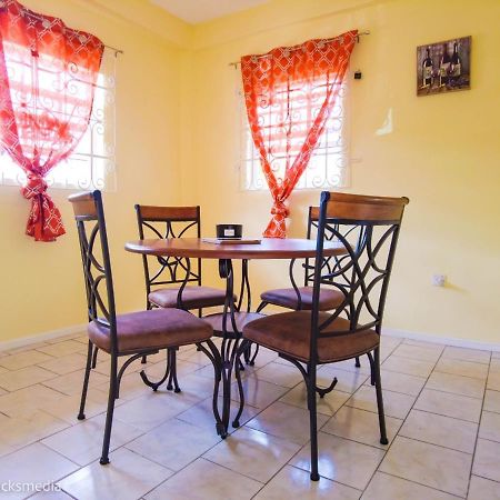 Coco Rose Apartments Soufrière 外观 照片